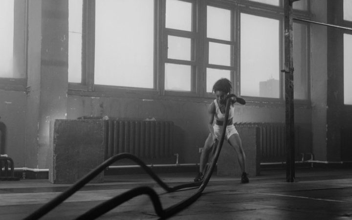 Allenamento HIIT efficace a casa: guida pratica 2026