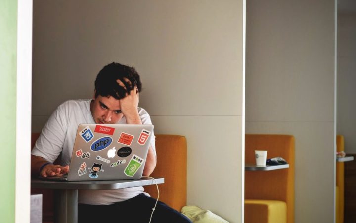 Tecniche innovative per gestire lo stress dei freelance digitali