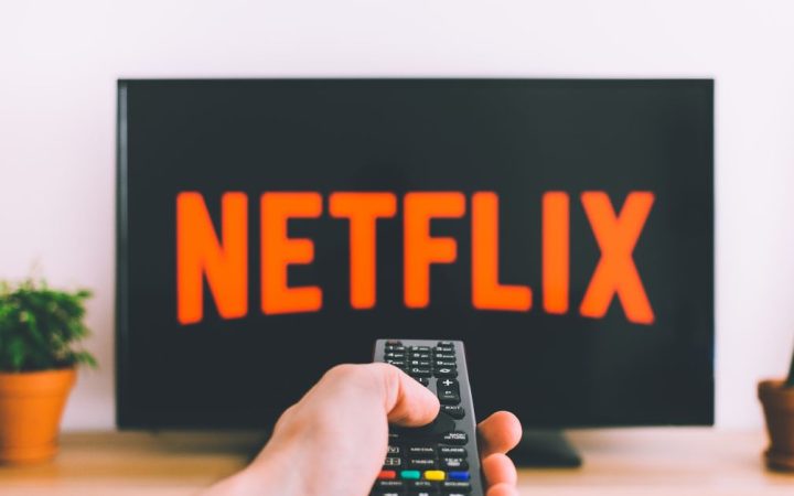 Netflix e la fine del binge-watching come vantaggio competitivo