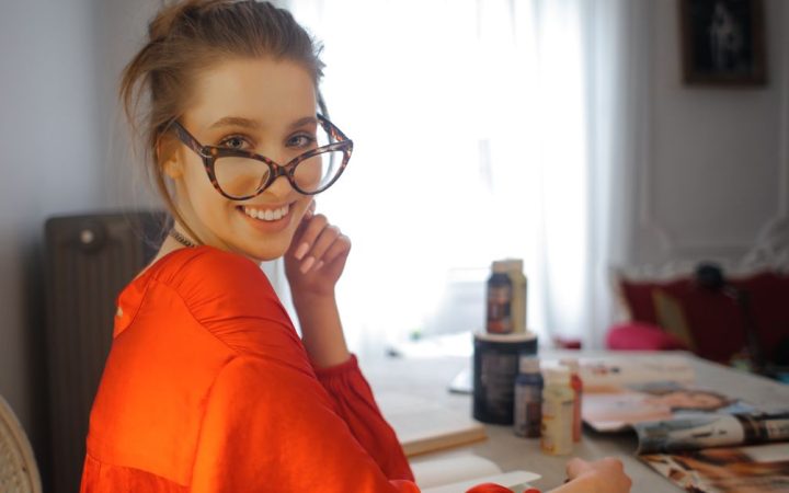 Allenamento resistenza indoor per freelance: come potenziare energia