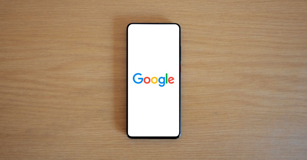Google sperimenta pagamento editori per risposte AI: cosa cambia davvero