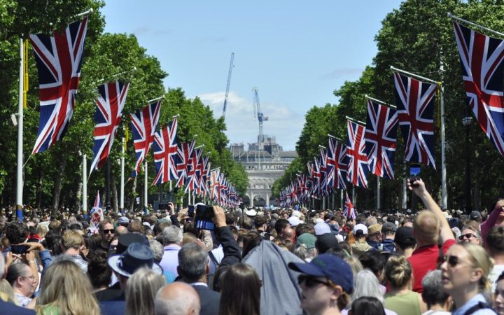 UK sorprende con crescita economica dello 0,4% a luglio 2026